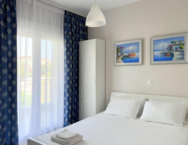 Royal Apartments - Nikiti Ngoại thất bức ảnh